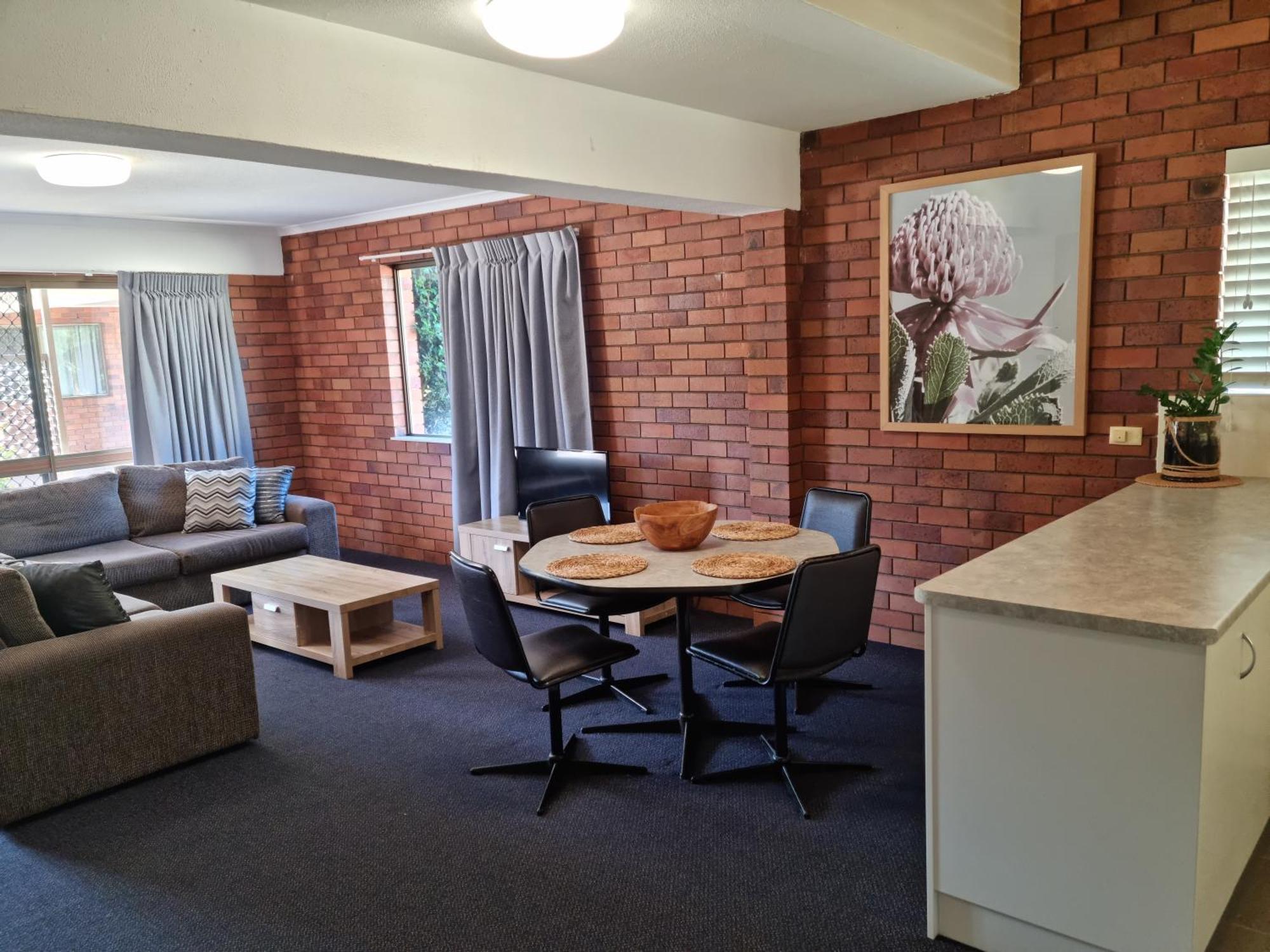 Whiteoaks Motel & Lodges Toowoomba Zewnętrze zdjęcie